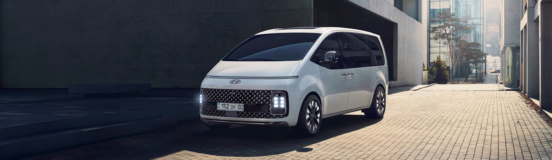 Шымкент уәкілетті дилерден жаңа Hyundai Staria 2022-2023 сатып алыңыз